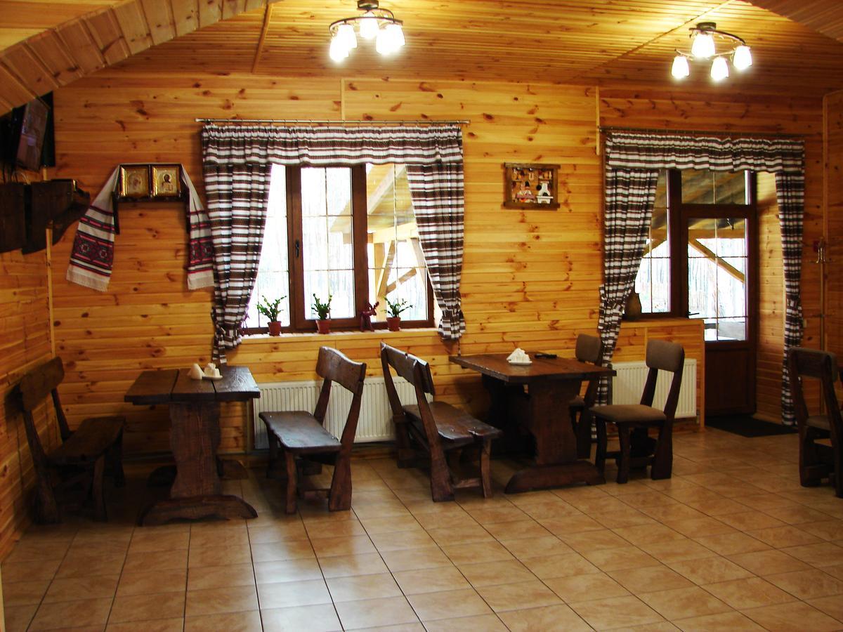 Pershyi Kordon Tourist Complex Hotel Medvedevka Exterior photo