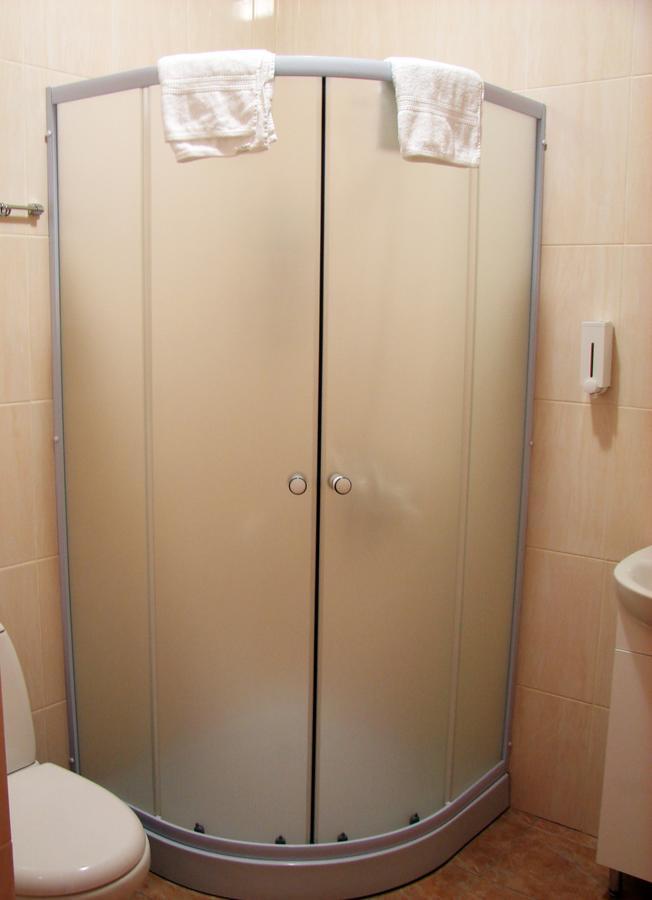 Pershyi Kordon Tourist Complex Hotel Medvedevka Room photo