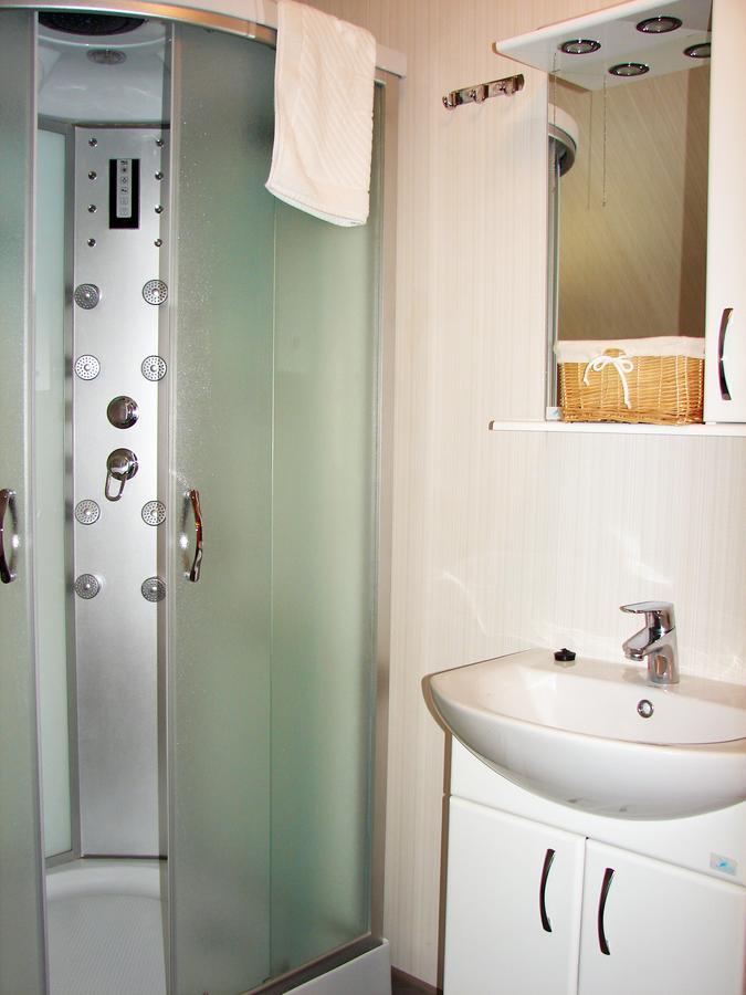 Pershyi Kordon Tourist Complex Hotel Medvedevka Room photo