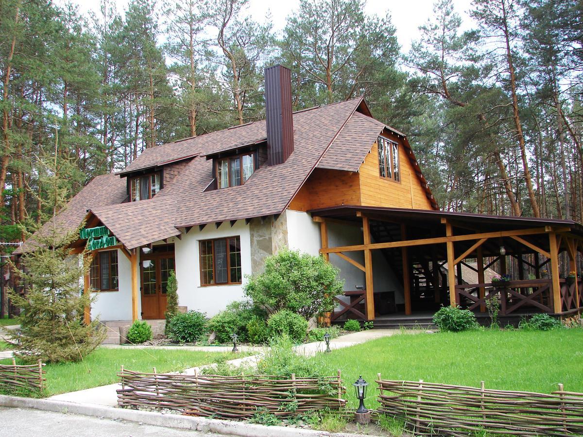 Pershyi Kordon Tourist Complex Hotel Medvedevka Exterior photo