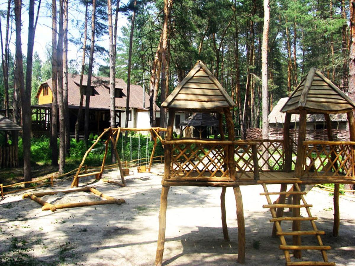 Pershyi Kordon Tourist Complex Hotel Medvedevka Exterior photo